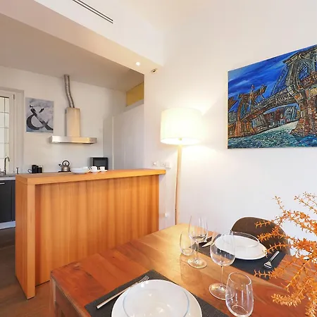 Contempora - Spacious 1 Bedroom & 2 Baths - Sant'Ambrogio * 米兰