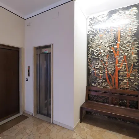 Contempora - Spacious 1 Bedroom & 2 Baths - Sant'Ambrogio * 米兰
